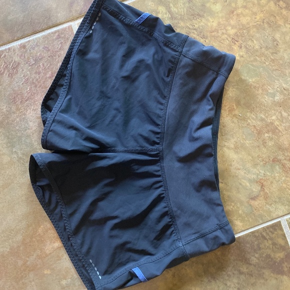 Lululemon Speed Ups 2.5 inch - Picture 1 of 3